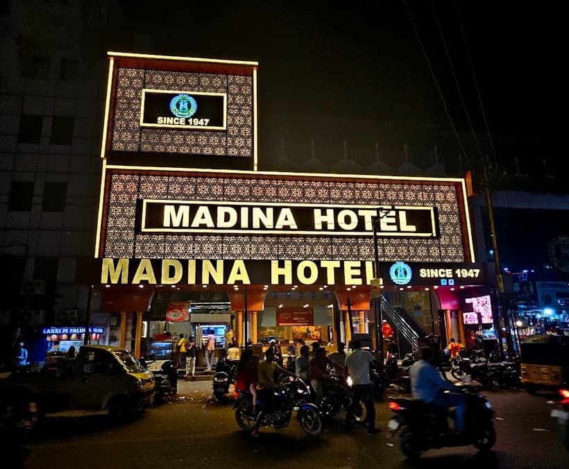 Madina hotel pic cover pic